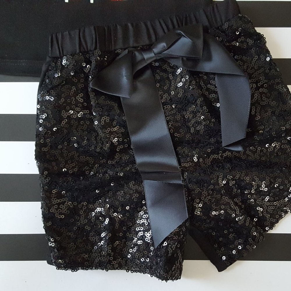 Girls Summer Outfit Louboutin Made Me Dot It 3T - Picture 3 of 4